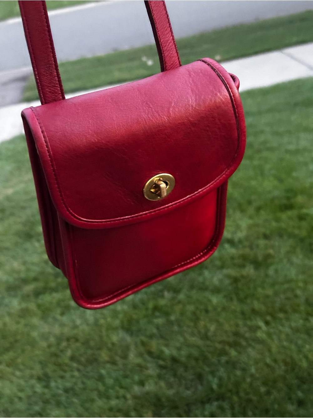 Vintage Coach Small Sidepack 9978 Red Leather Belt Bag Crossbody USA - Picture 10 of 12
